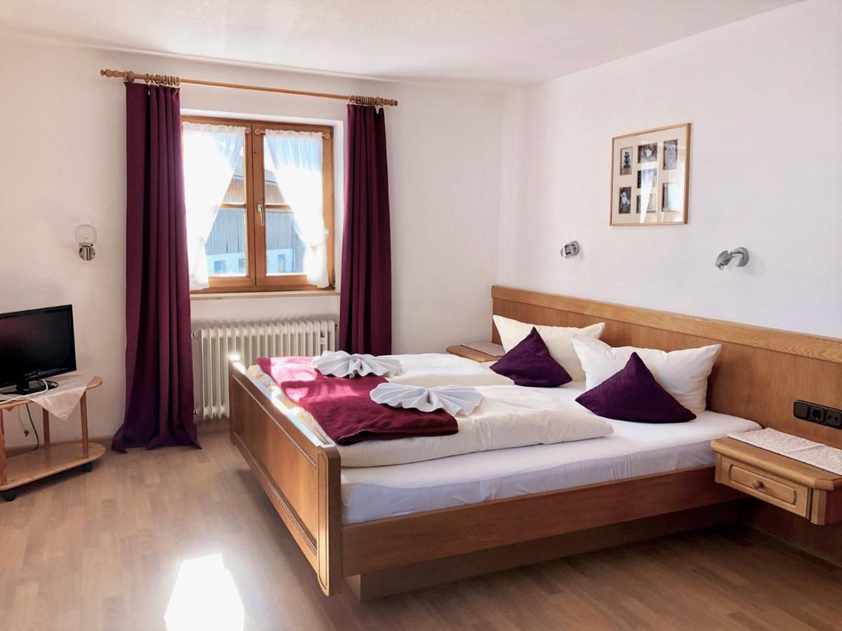 Gaestehaus Seeklause Schwangau Pokoj fotografie